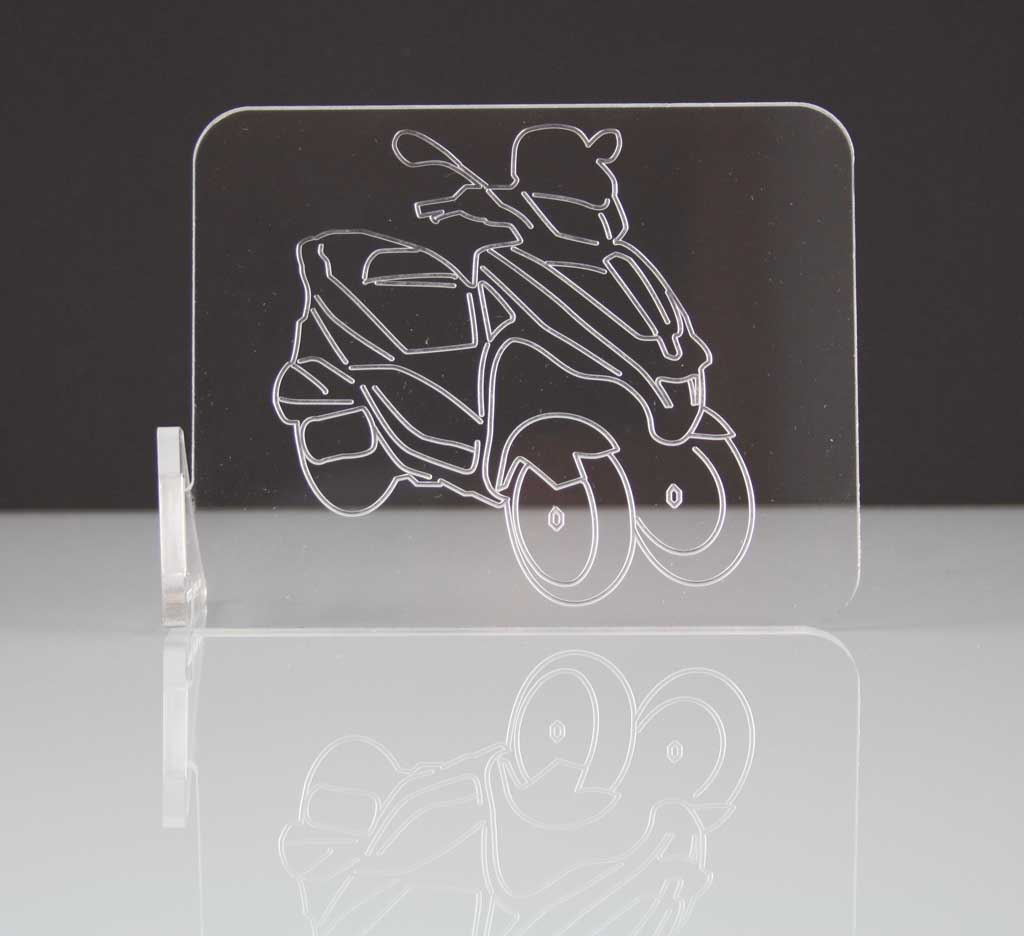 Piaggio Yourban auf echtem Acrylglas / Plexiglas